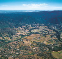 Morelia walking track D'Aguilar National Park - Holiday Adelaide