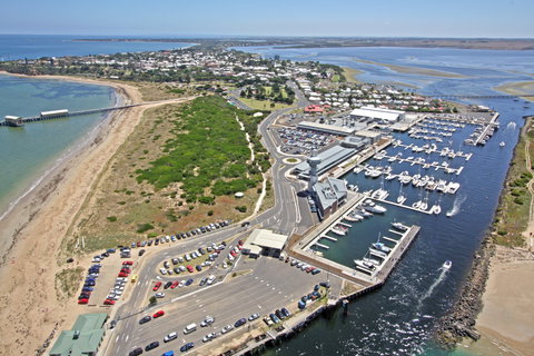 Queenscliff Harbour - Holiday Adelaide 1