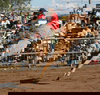 Coonamble - Holiday Adelaide