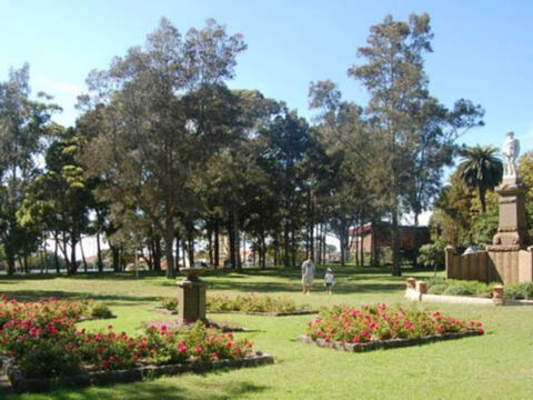 Memorial Gardens Bondi - Holiday Adelaide 0