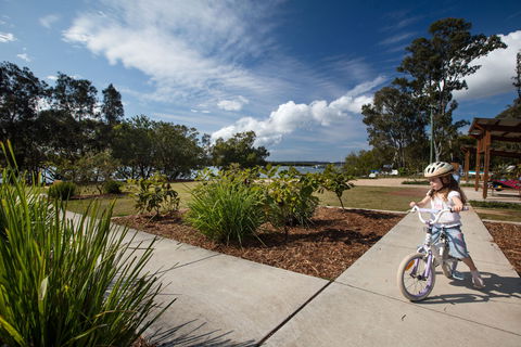 Russell Island (Canaipa) - Holiday Adelaide 1