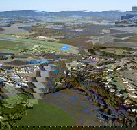 Hunter Valley Broken Back Range Helicopter Flight from Cessnock - Holiday Adelaide