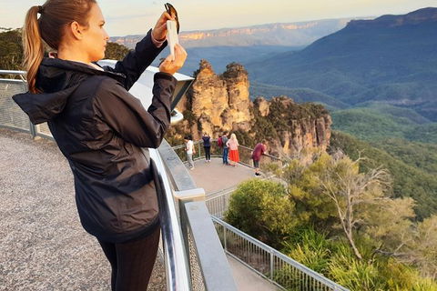Ultimate Blue Mountains Waterfalls, Walks & Sunset PRIVATE Tour - Holiday Adelaide 7