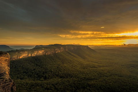 Ultimate Blue Mountains Waterfalls, Walks & Sunset PRIVATE Tour - Holiday Adelaide 1