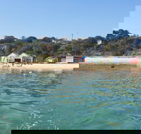 Mothers Beach Mornington - Holiday Adelaide