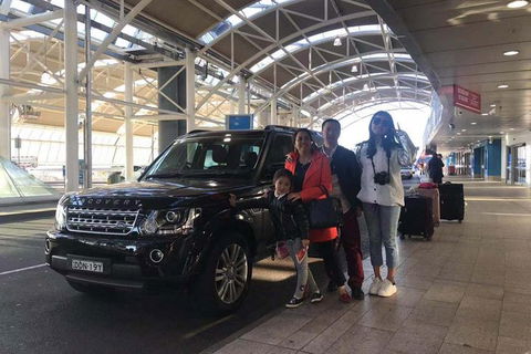 Airport Charter - Holiday Adelaide 1