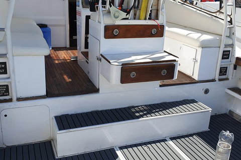 Full Day Whitsunday Reef Fishing Charter Boat - Holiday Adelaide 4