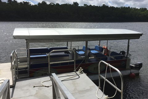 IMAX Private Transfer 7 Guests Cairns Airport To Hotels In Port Douglas - Holiday Adelaide 3
