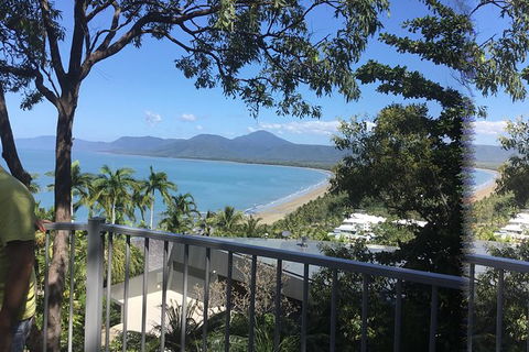 IMAX Private Transfer 7 Guests Cairns Airport To Hotels In Port Douglas - Holiday Adelaide 4