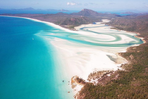 2Day 2Night Sail, Snorkel & SUP Adventure Whitsundays Double - Holiday Adelaide 10