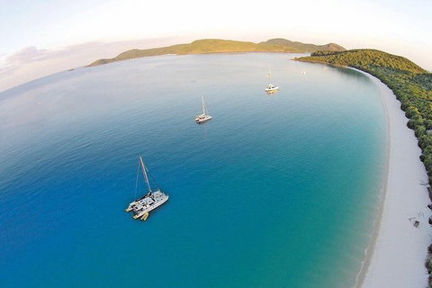 2Day 2Night Sail, Snorkel & SUP Adventure Whitsundays Double - Holiday Adelaide 11