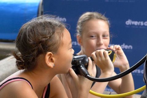Scuba Kids- Padi Bubblemaker Course - Holiday Adelaide 0