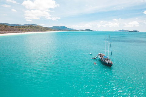 2 Night Whitsunday Islands Cruise On Atlantic Clipper From Airlie Beach - Holiday Adelaide 0