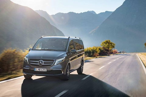 Van Service Melbourne Airport To CBD - Holiday Adelaide 2