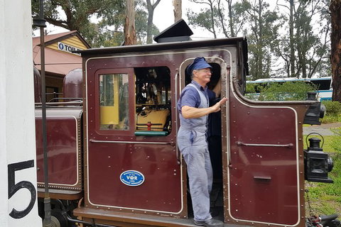 Day Tour Of Yarra Valley Puffing Billy And Rayners Orchard - Holiday Adelaide 32