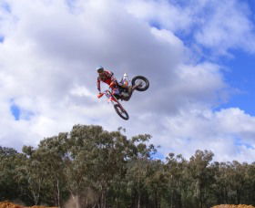 Bomera NSW Holiday Adelaide