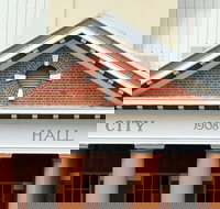 Maryborough City Hall - Holiday Adelaide