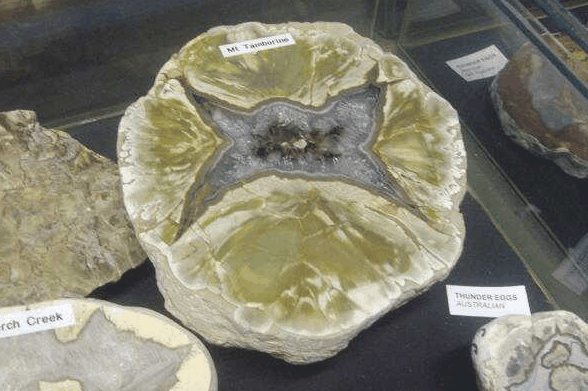 Ashworths - Holiday Adelaide 5