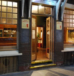 The Hampshire - Holiday Adelaide 0