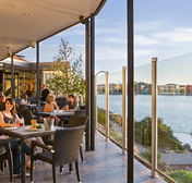 Lakes Resort Hotel - Holiday Adelaide
