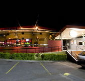 Fitzy's Hotel - Holiday Adelaide