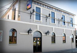 Castello's Foresters Arms Hotel - Holiday Adelaide 0