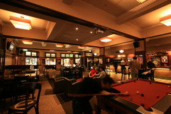 Edinburgh Castle Hotel - Holiday Adelaide 1