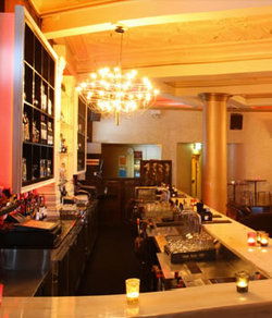 Burdekin Hotel - Holiday Adelaide 1