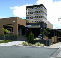 Hinterland Hotel - Holiday Adelaide