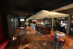 Robin Hood Hotel - Holiday Adelaide 3