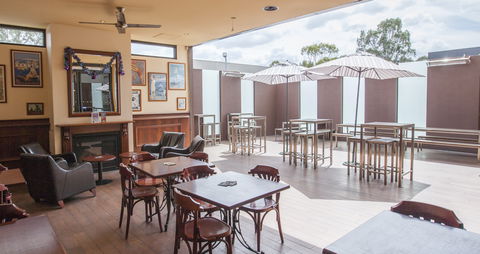 Dingley International Hotel - Holiday Adelaide 1