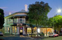 The Wellington Hotel - Holiday Adelaide 3