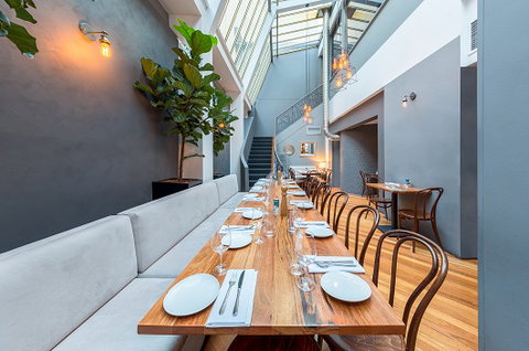 Metropolitan Hotel - Holiday Adelaide 0