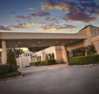Shangri-La Gardens - Holiday Adelaide
