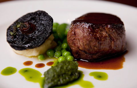 Harveys Bar & Bistro - Holiday Adelaide 3