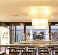The Railway Hotel - Holiday Adelaide