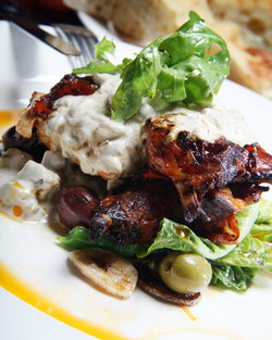 Inglewood Hotel - Holiday Adelaide 0