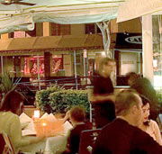 Domanis Cafe Restaurant Bar - Holiday Adelaide 0