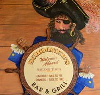 Schooners Bar  Grill - Holiday Adelaide