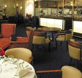 Castlereagh Lounge - Holiday Adelaide