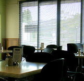 Riverview Hotel  Kains Bar  Restaurant - Holiday Adelaide