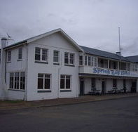 Spring Bay Hotel - Holiday Adelaide
