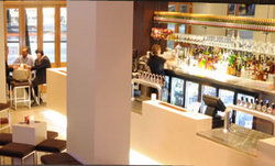 Albion Place Hotel - Holiday Adelaide 0