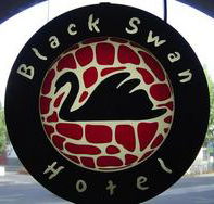 Black Swan Hotel - Holiday Adelaide