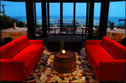The Beach Hotel Merewether - Holiday Adelaide 0