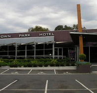 Sandown Park Hotel - Holiday Adelaide