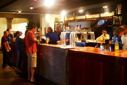 Balmoral Hotel - Holiday Adelaide 1