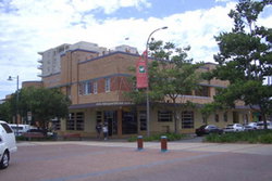 Port Macquarie Hotel - Holiday Adelaide 0