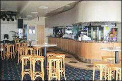 The Beach Hotel Merewether - Holiday Adelaide 3