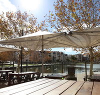 The Royal On The Waterfront - Holiday Adelaide
